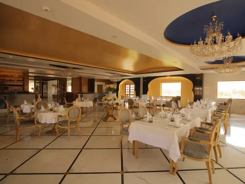 Buena Vista Luxury Resort - Other Facilities - Restaurant 13